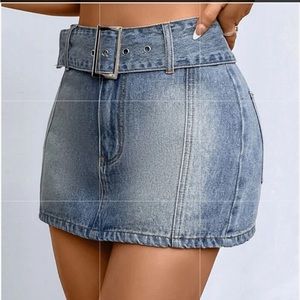 Denim mini vintage skort